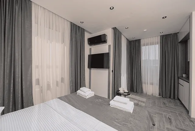FOR SALE / PARTNERSHIP – HOTEL IN A PRIME LOCATION — photo 16